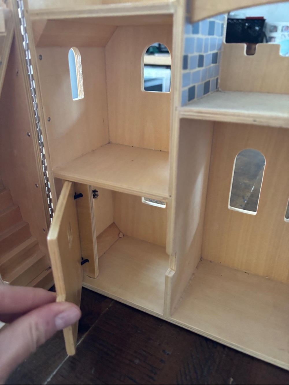 Melissa & Doug Fold and Go Wooden Castle *discontinued* - Picture 5 of 7